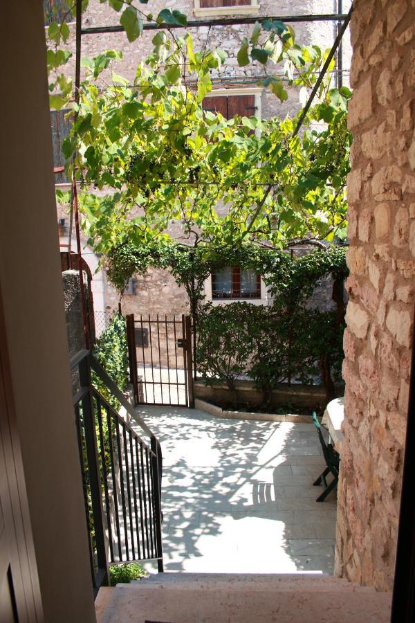 Villa Casa Angelo Torri Del Benaco Exterior foto